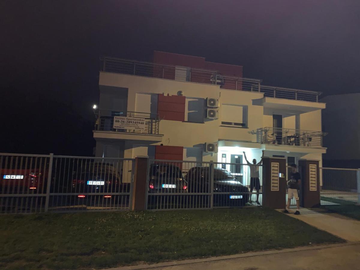 Apartment Veritas Zamardi
